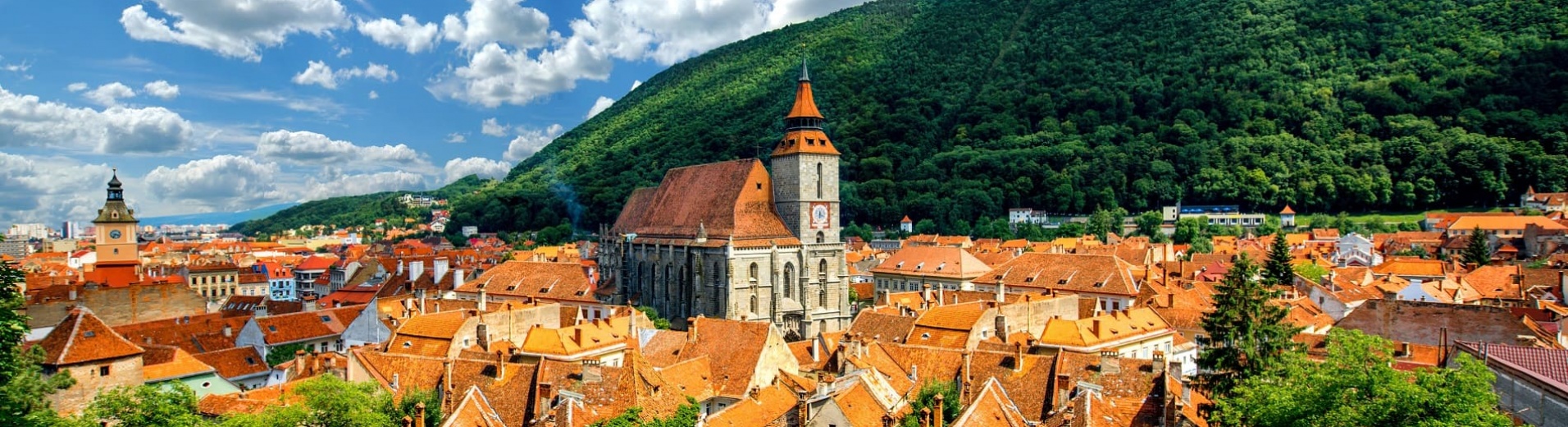 Les toits de la ville de Brasov