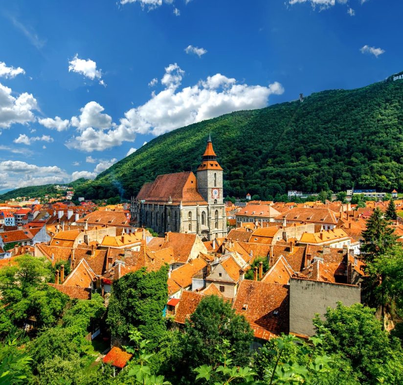 Les toits de la ville de Brasov