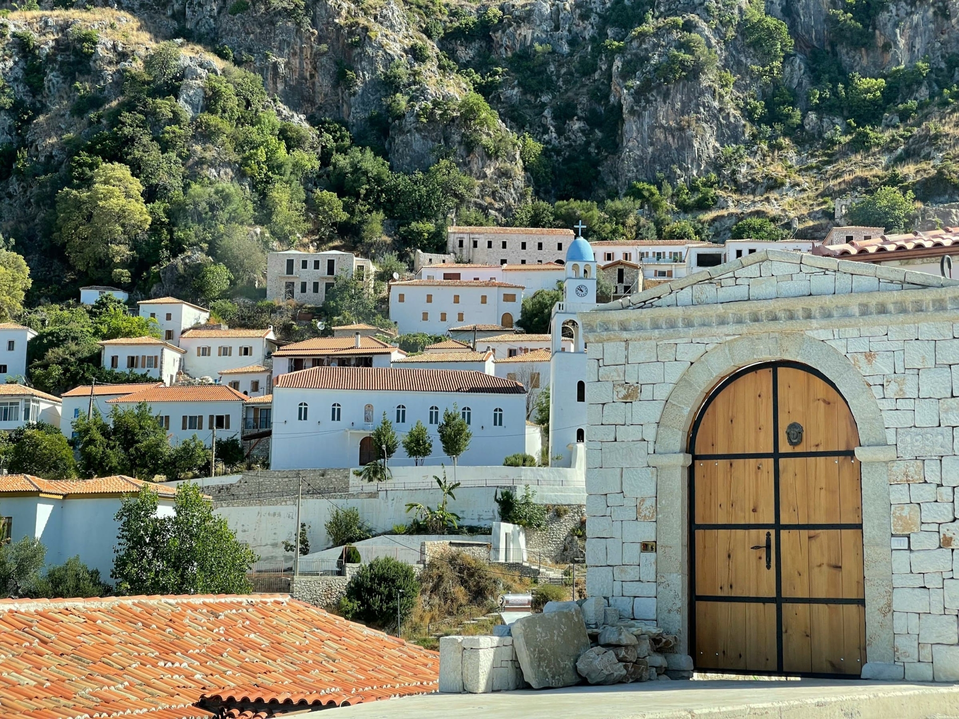 Dhermi